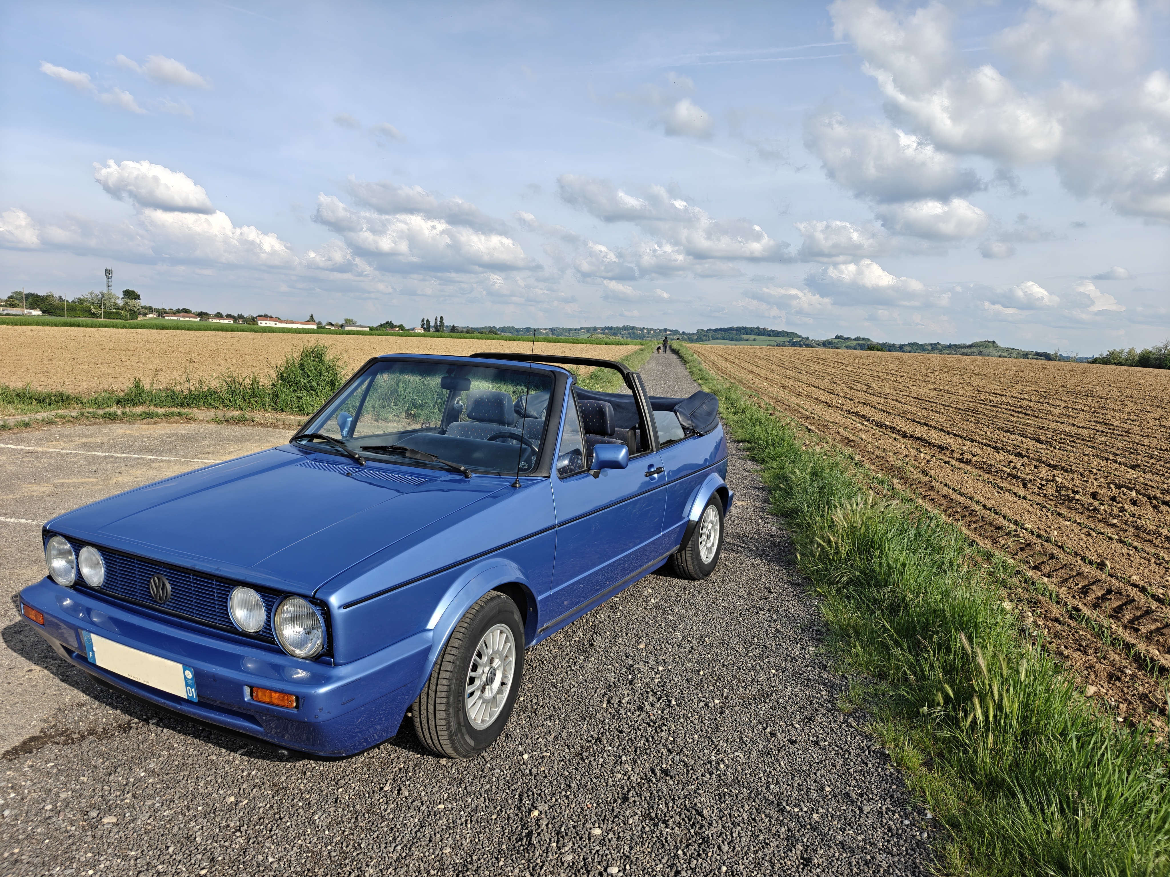 Vue 3/4 avant